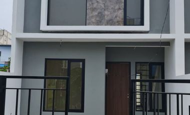 Dijual Rumah Baru Mezzanine Type Dekat UPN Lokasi Tambak Medokan Ayu Rungkut Surabaya