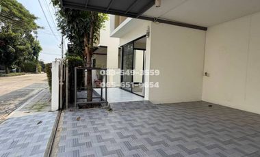 Single house for sale near Thammasat University, Khlong Luang, Pathum Thani.