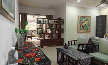 Disewakan rumah full furnished di cilandak ( belakang citos) , kawasan mudah akses dekat perkantoran, bebas banjir, selangkah ke pintu tol cipete