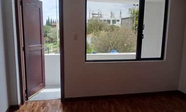 HERMOSA CASA EN VENTA EN EL SECTOR EL CONDADO DE LA CIUDAD DE QUITO