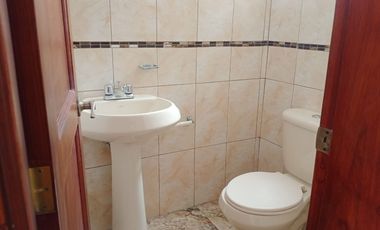 HERMOSA CASA EN VENTA EN EL SECTOR EL CONDADO DE LA CIUDAD DE QUITO