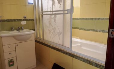 HERMOSA CASA EN VENTA EN EL SECTOR EL CONDADO DE LA CIUDAD DE QUITO