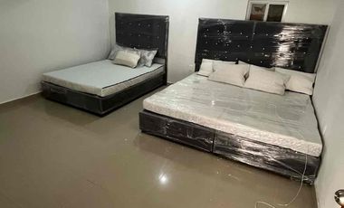 Rento casa en Pedregal de 1 nivel 130m2 con  8 lugares de estacionamiento.  Uso habitacional o para oficina.