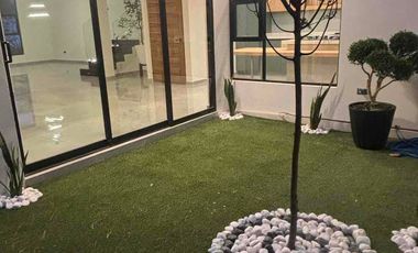 Hermosa casa contemporanea junto area verde