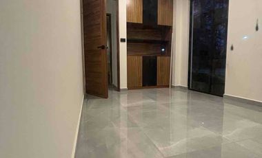 Hermosa casa contemporanea junto area verde