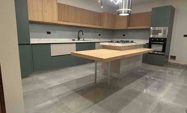 Hermosa casa contemporanea junto area verde