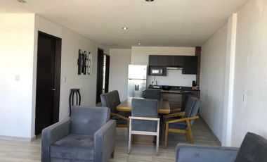 TOTALMENTE AMUEBLADA Y EQUIPADA CERCA DE LA CARRETERA A LA CDMX