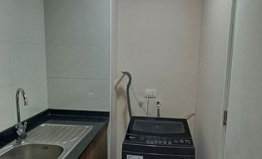 Depto. 2d-1b estacionamiento Cerca Metro y Mall