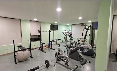 Depto. 2d-1b estacionamiento Cerca Metro y Mall