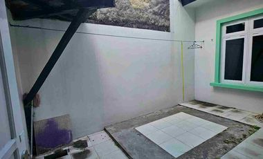 DISEWAKAN RUMAH REGENCY