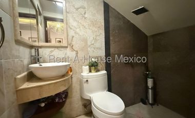 En renta amplia casa de 4 niveles Claveria Azcapotzalco Ciudad de México 261772MTZP