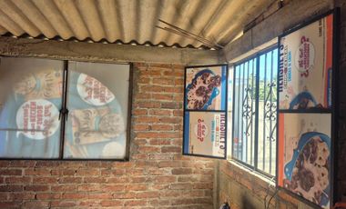 Propiedad Para Remodelar. Venta sobre Av. Federación altura Cañadas. Puerto Vallarta.