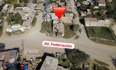 Propiedad Para Remodelar. Venta sobre Av. Federación altura Cañadas. Puerto Vallarta.