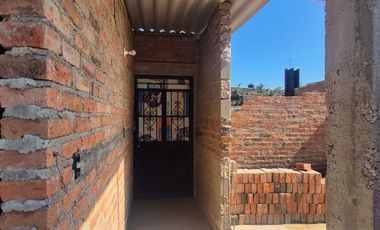 Propiedad Para Remodelar. Venta sobre Av. Federación altura Cañadas. Puerto Vallarta.