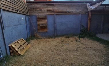 Arriendo casa en Villa Parque Alameda