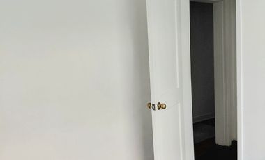 I. HOLZAPFEL #1053 | Casa comercial 8D2B en Viña del Mar