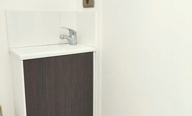 I. HOLZAPFEL #1053 | Casa comercial 8D2B en Viña del Mar