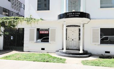 I. HOLZAPFEL #1053 | Casa comercial 8D2B en Viña del Mar