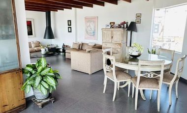 CASUARINAS- VENDO MODERNO PENTHOUSE