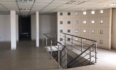 ARRIENDO 1RA Y 2DA PLANTA EN EDIFICIO UBICADO EN COOP MUSHUCRUNA