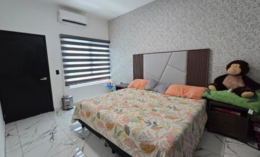 CASA EN VENTA EN FRACCIONAMIENTO LUMHA