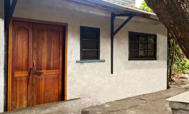 CASA EN VENTA EN AV. 25 DE JUNIO, MACHALA