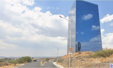 CVB (EMB) OFICINA EN VENTA DE CONTADO EN HDA EL CMPANARIO QRO