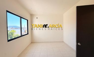 Vendo Casa Nueva en Fortín, super céntrica!!!