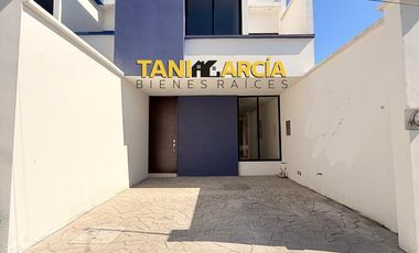 Vendo Casa Nueva en Fortín, super céntrica!!!