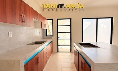 Vendo Casa Nueva en Fortín, super céntrica!!!
