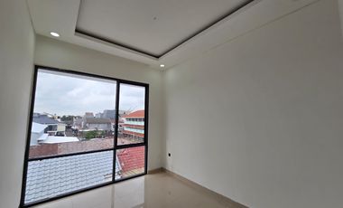 DIJUAL RUMAH FULL RENOV DENGAN 2 DAPUR @CITRA GARDEN 5
