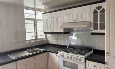 Venta de casa en colonia ensueños Cuautitlán Izcalli Estado de Méx