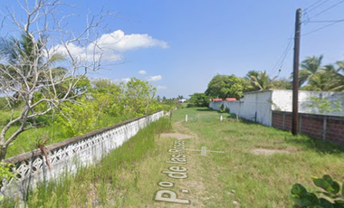 Así se sienten las inversiones que sí valen la pena!! Venta de amplio terreno en remate bancario, entrega de 3 a 6 meses, Tecolutla, Veracruz.