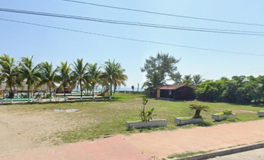 Así se sienten las inversiones que sí valen la pena!! Venta de amplio terreno en remate bancario, entrega de 3 a 6 meses, Tecolutla, Veracruz.