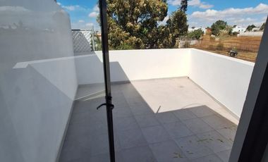 Linda casa ubicada en Arboledas de San Diego