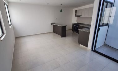 Linda casa ubicada en Arboledas de San Diego