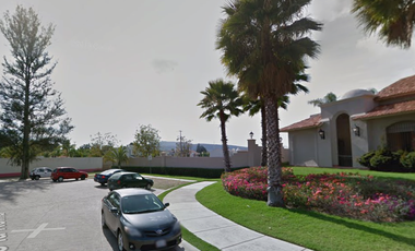 No es suerte, es estrategia inmobiliaria!! Venta de linda casa en remate bancario, Fracc. Villa California,San Agustín, Jalisco.