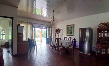 Área alquila y vende casa campestre en Parcelación Los Alpes Popayán