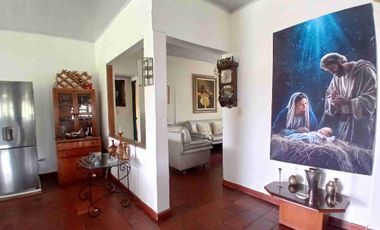 Área alquila y vende casa campestre en Parcelación Los Alpes Popayán