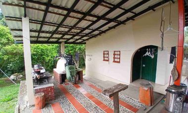 Área alquila y vende casa campestre en Parcelación Los Alpes Popayán