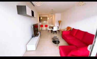 Rento, Departamento amoblado  González Suárez.