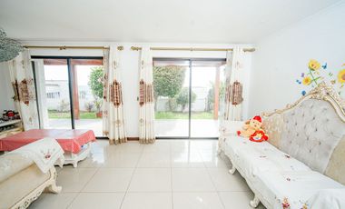 SE VENDE CASA EN PSJE. PLAYA ANCHA.