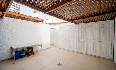 SE VENDE CASA EN PSJE. PLAYA ANCHA.