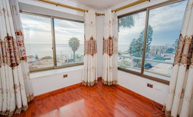 SE VENDE CASA EN PSJE. PLAYA ANCHA.