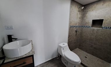 Casa nueva con terreno amplio en venta área de Blvd Fundadores Tijuana