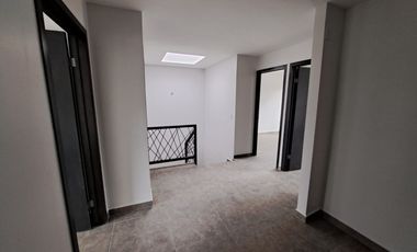 Casa nueva con terreno amplio en venta área de Blvd Fundadores Tijuana