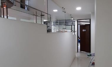 Exclusiva propiedad comercial en Santa Mónica