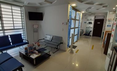 Exclusiva propiedad comercial en Santa Mónica