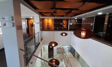 Exclusiva propiedad comercial en Santa Mónica