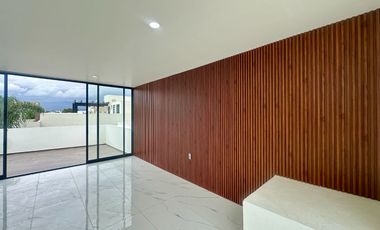 Casa en venta en Valle Imperial frente a parque